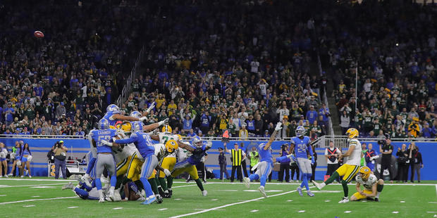 Green Bay Packers v Detroit Lions 