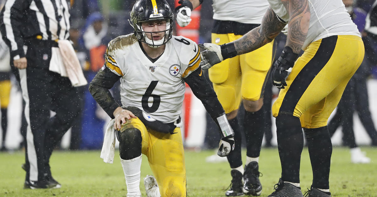 Steelers season ends after falling to Ravens 28-10