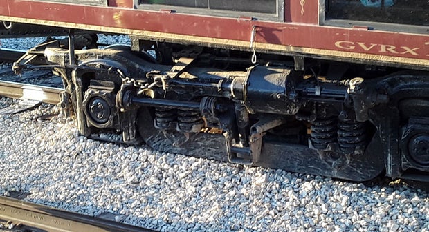 Grapevine Train Derails In Fort Worth, No Injuries Reported 
