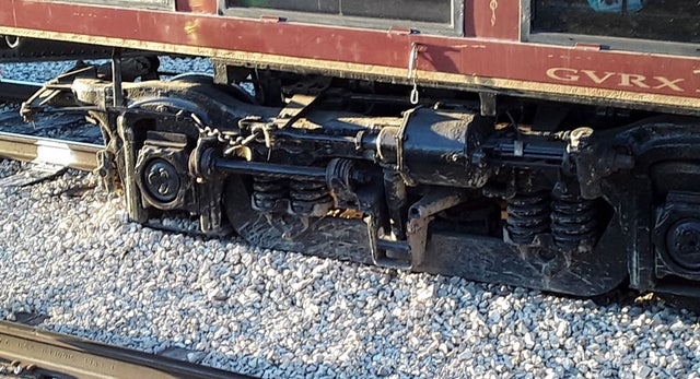 Grapevine Train Derails In Fort Worth, No Injuries Reported 