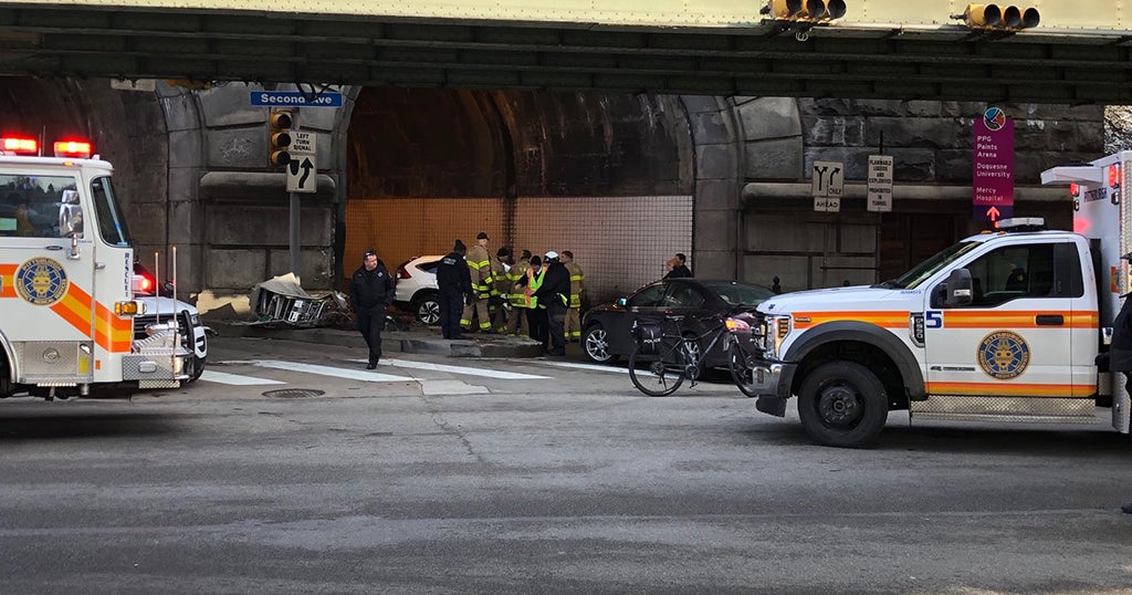 Woman Killed In 1Vehicle Armstrong Tunnel Crash CBS Pittsburgh