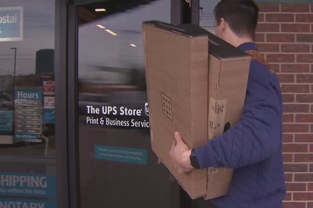 Returning online purchases at UPS Store