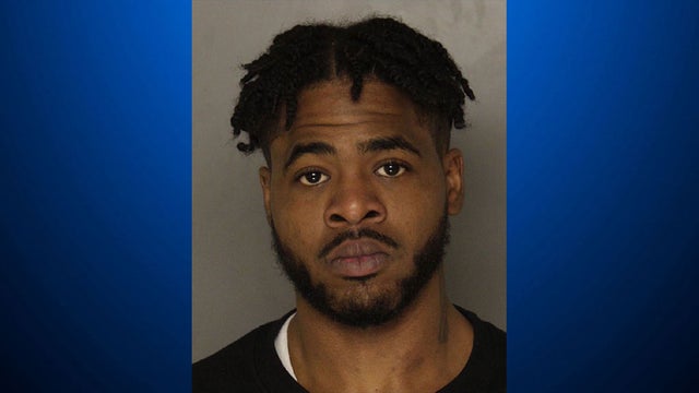 dericivymugshot.jpg 