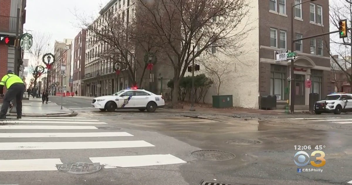 Water Main Break Shuts Down Intersection In Old City - CBS Philadelphia