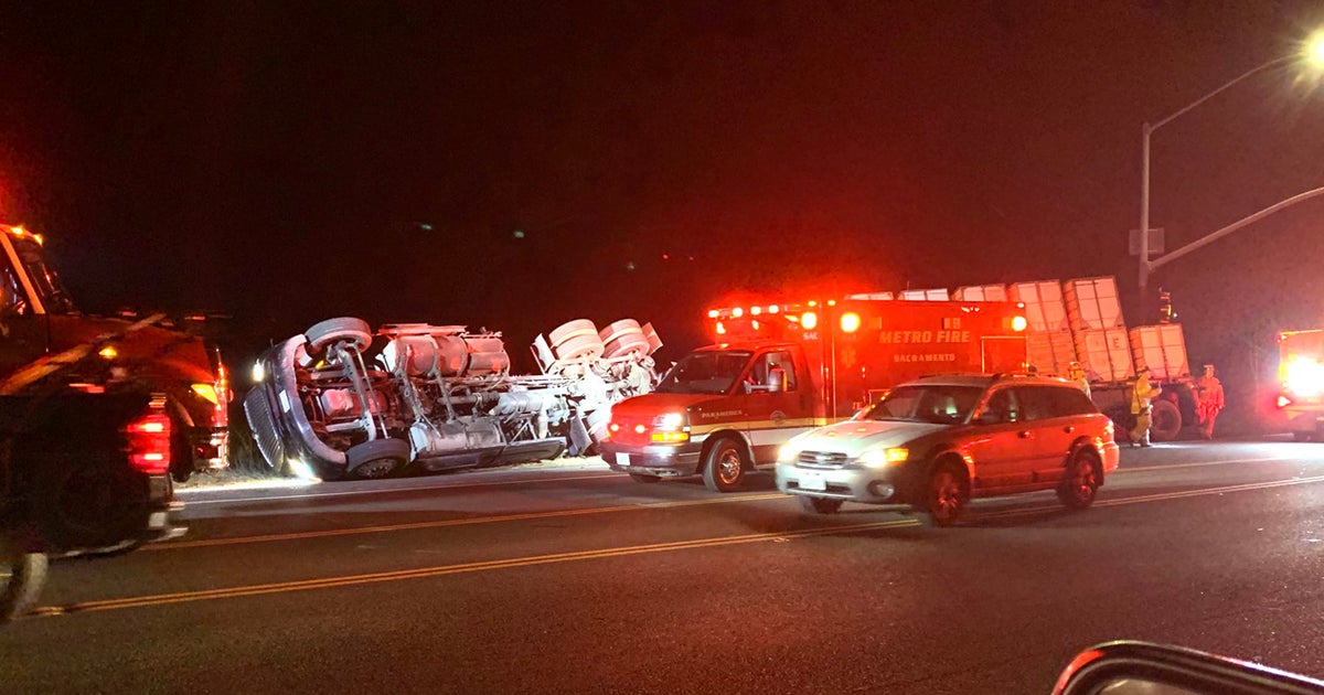 Big Rig Carrying 6,000 Chickens Flips On Its Side In Sacramento County ...