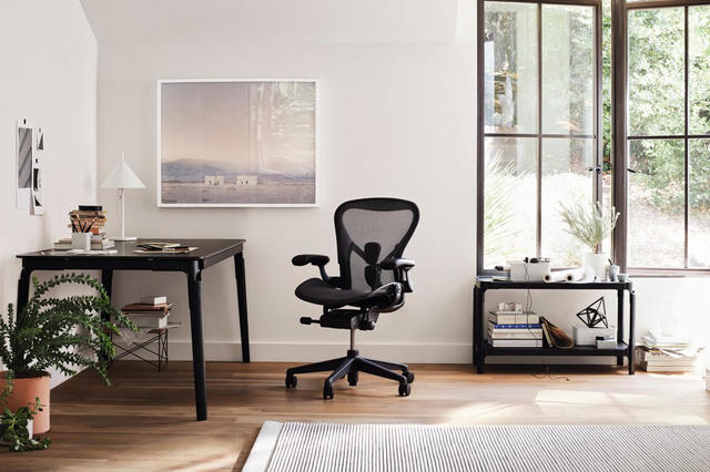 Recalls  Basics Desk Chairs Due to Fall and Injury
