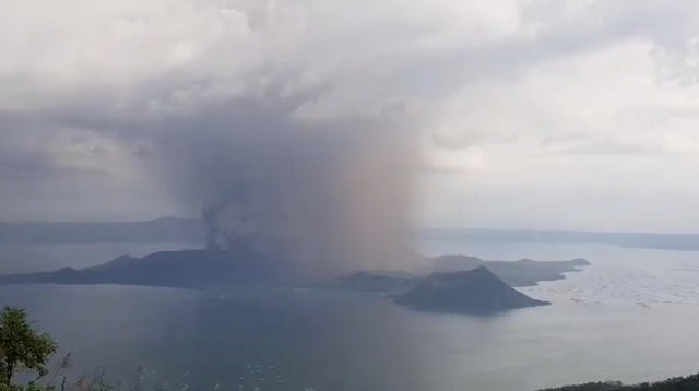 View of the Taal volcano eruption seen from Tagaytay 