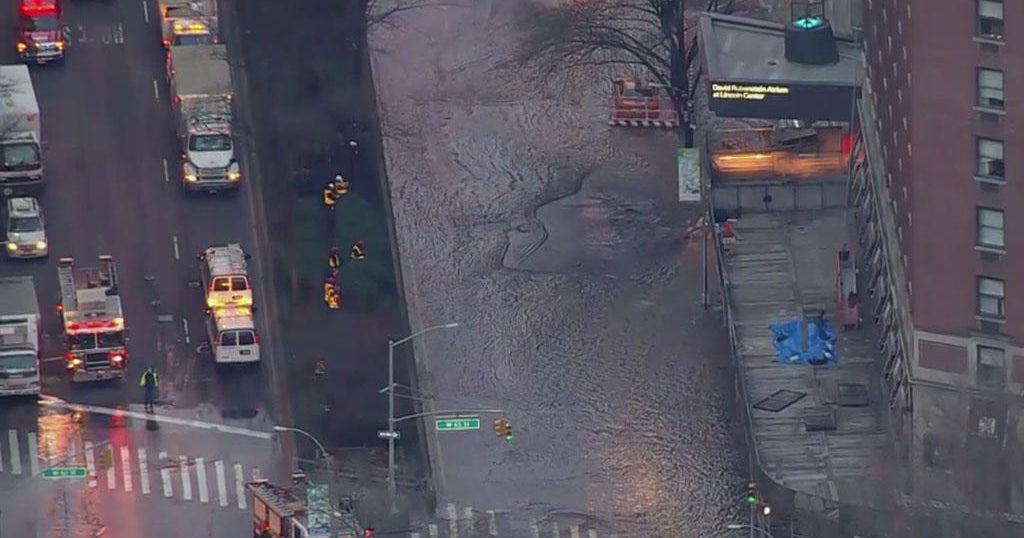 Upper West Side water main break floods streets near Lincoln Center ...