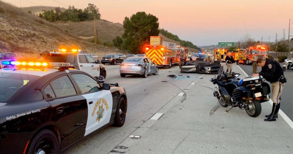 Driver Airlifted From Rollover Crash On 101 Freeway In Calabasas CBS Los Angeles