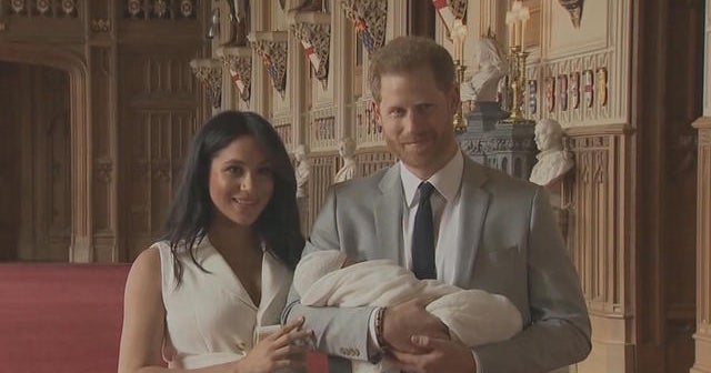 Royals get back to business after summit