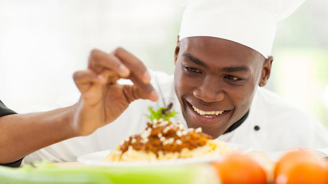 African_Restaurant_shutterstock_149437316.jpg 