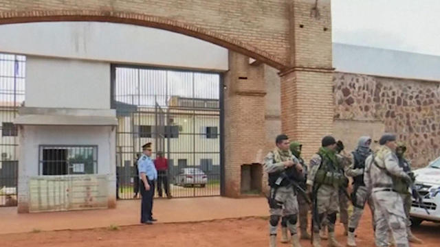 0120-cbsn-paraguayprisonescape-2010982-640x360.jpg 