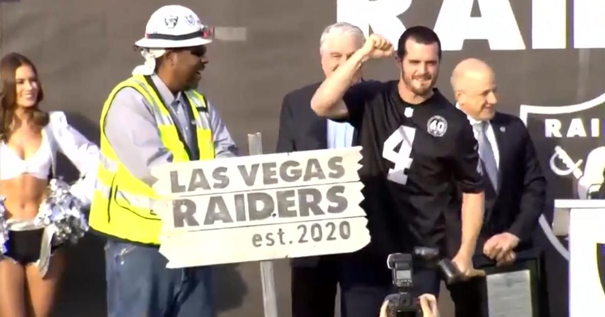 Raiders officially drop 'Oakland' from name for 'Las Vegas'