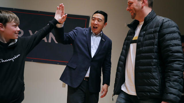 Democratic Presidential Candidate Andrew Yang Campaigns In Iowa 