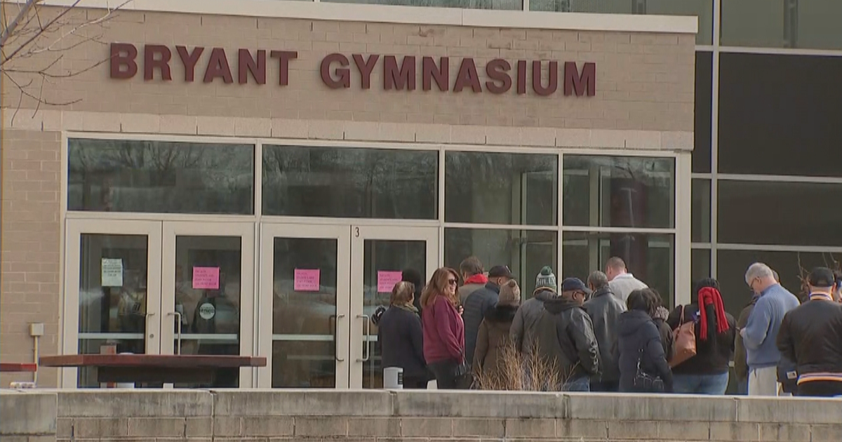 Kobe Bryant: Stolen jersey returned to Lower Merion HS after two years