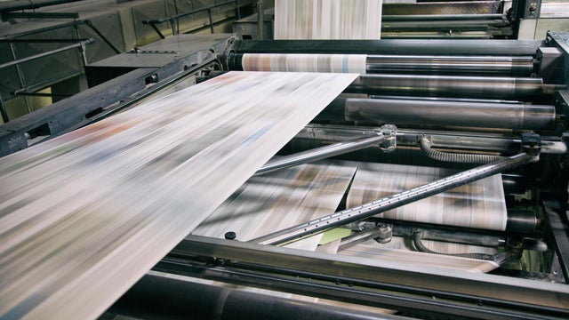 Printing newspapers 