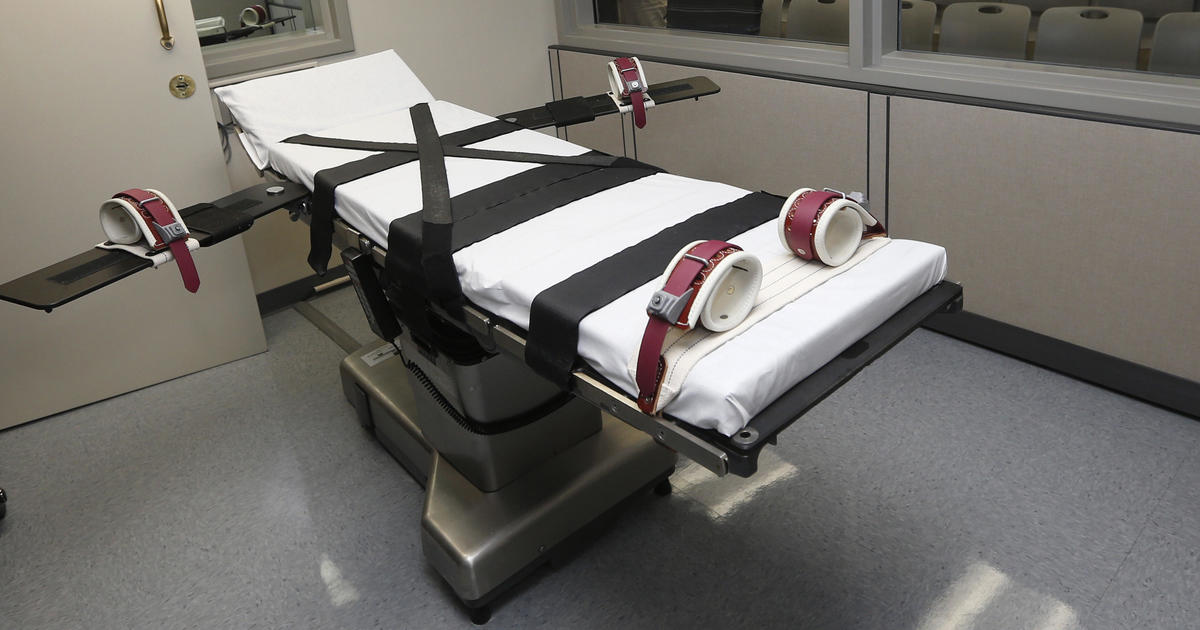 Number of executions continued to fall this year but many were botched, report says