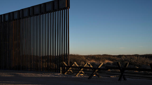 border-wall-1200641862.jpg 