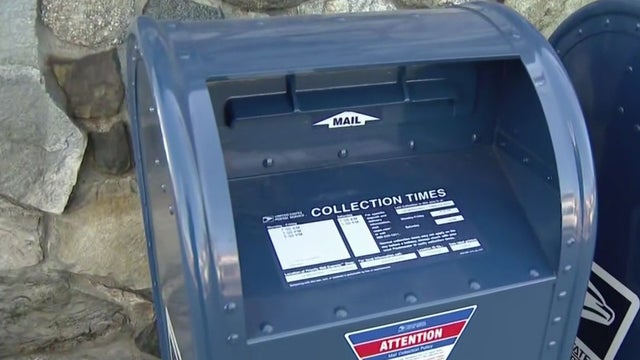 postal-mailbox.jpg 