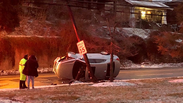 frankstown-overturned-vehicle.jpg 