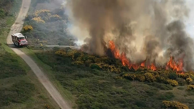 San-Bruno-Mountain-Fire-aerials.jpg 