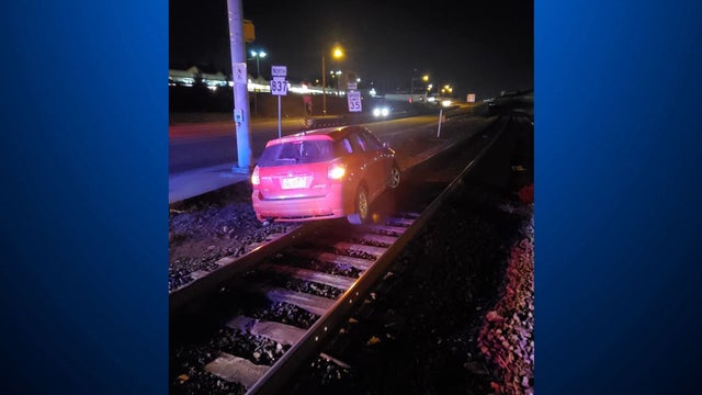 car-on-tracks-duquesne.jpg 