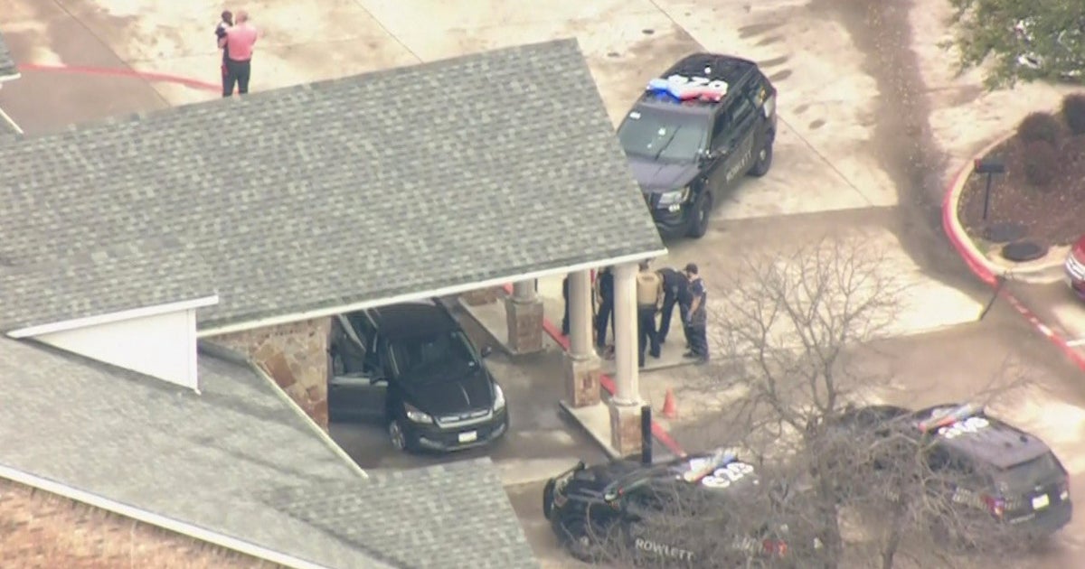 Mom Leads Police On Slow-Speed Chase With Child In Car, Passes Out In ...