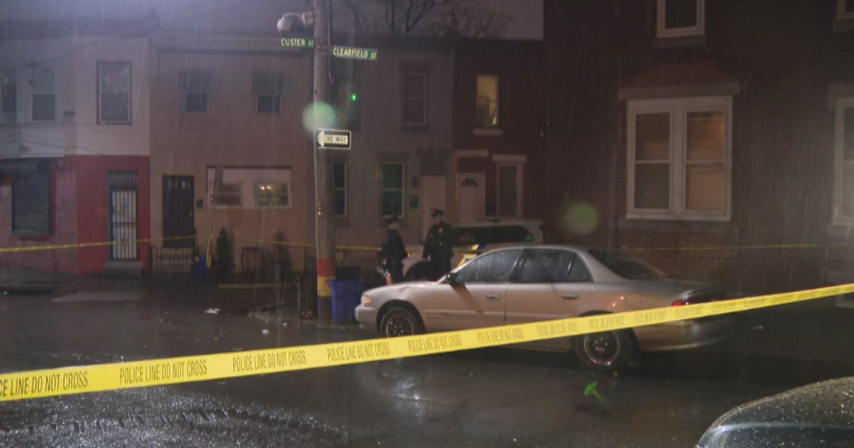 Philadelphia Police: 33-Year-Old Man Shot, Killed In Kensington - CBS ...