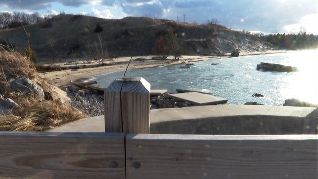 Indiana_Dunes_Beach_Erosion_0305.jpg 