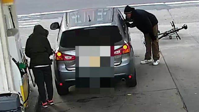 Gas-Station-Burglar.jpg 
