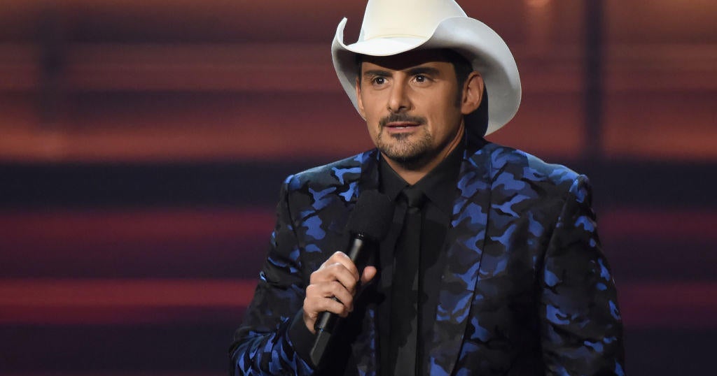 Brad Paisley's free grocery store is delivering to elderly in Tennessee
