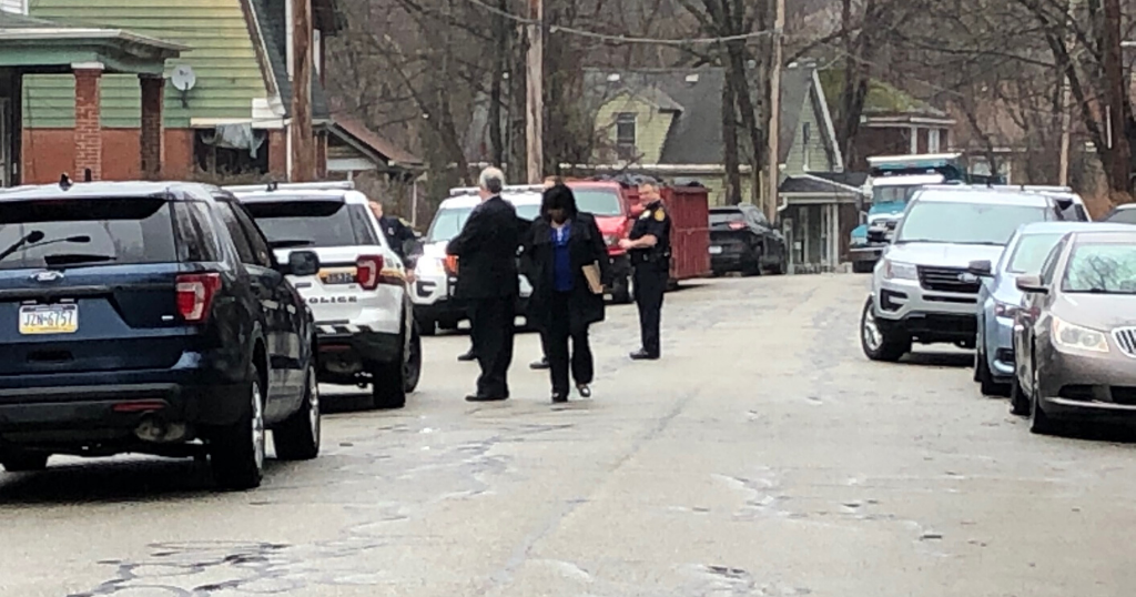 Pittsburgh Police Man In Critical Condition After Being Shot In Chest