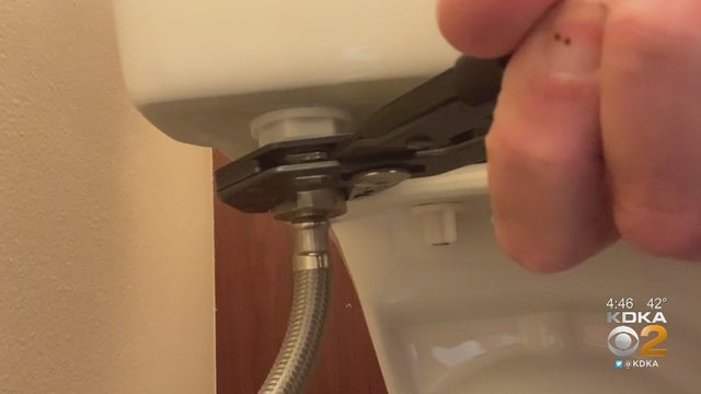 toiletfix.jpg 