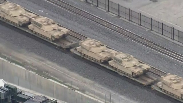 tanks-on-train.jpg 