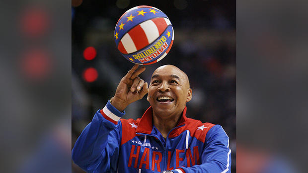 Harlem Globetrotters - Curly Neal 