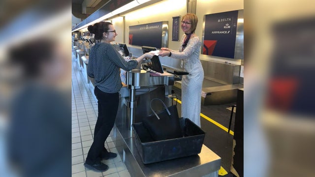 Ann-Emge-Airport.jpg 