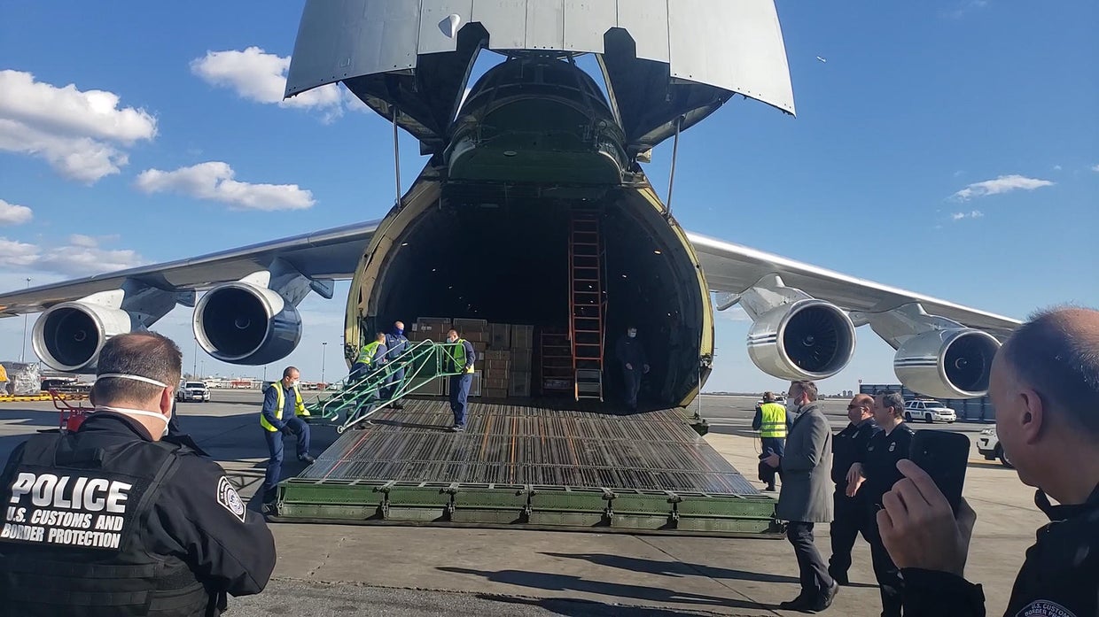 Russian plane carrying medical equipment lands in New York City 