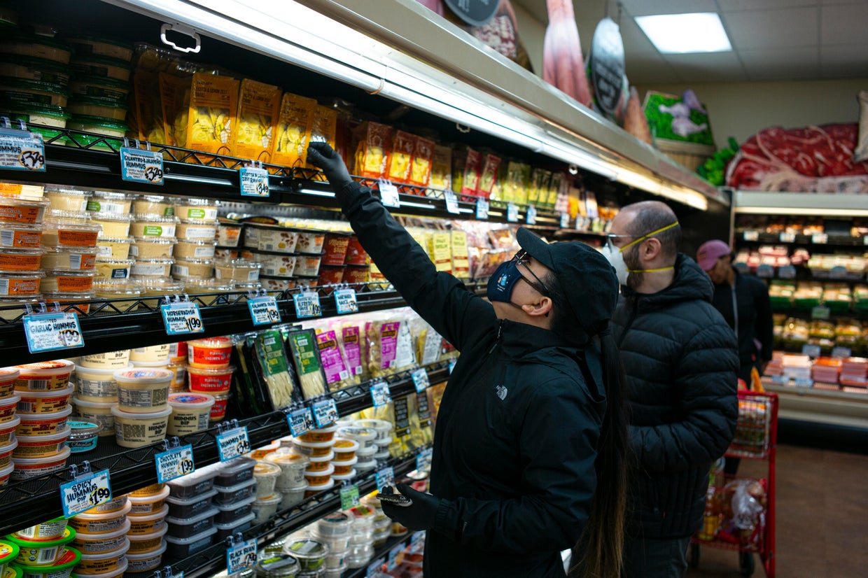Shopping At Trader Joes During Coronavirus 