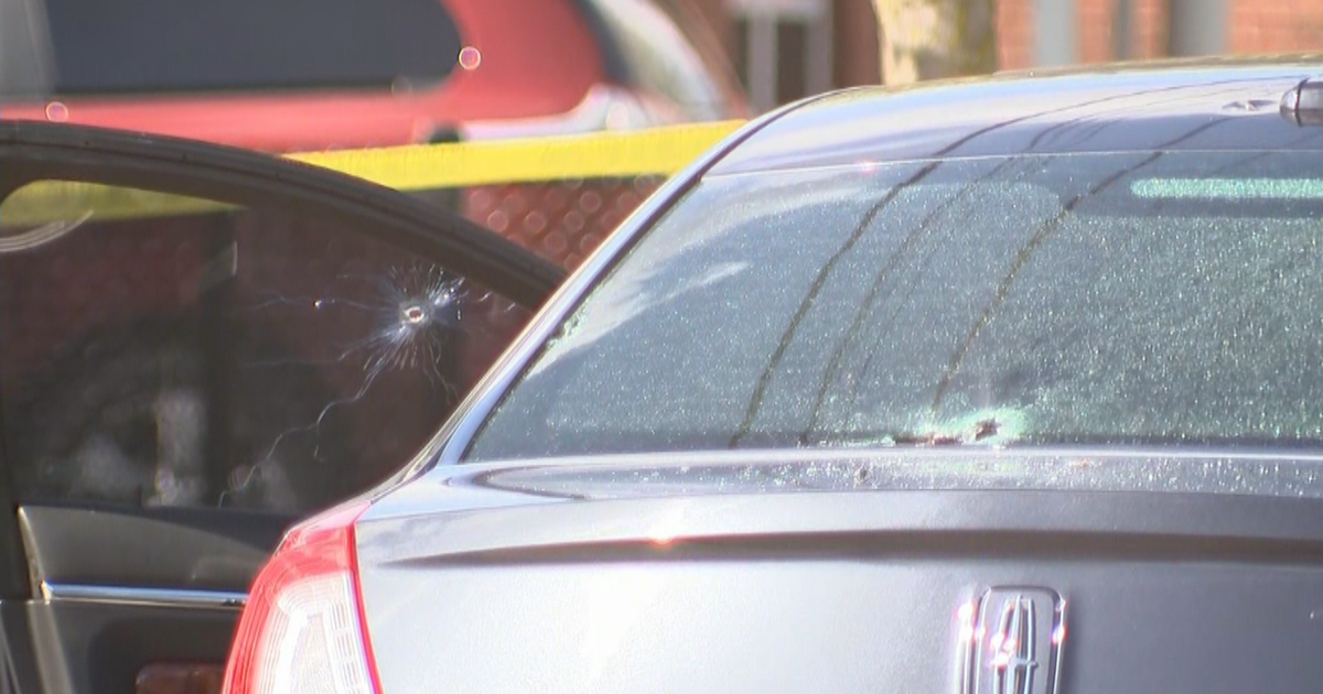Philadelphia Police: Man Dies After Being Shot 8 Times While Driving In ...