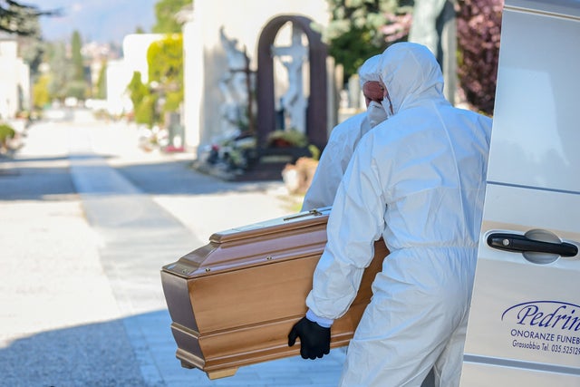 ITALY-HEALTH-VIRUS-FUNERAL 