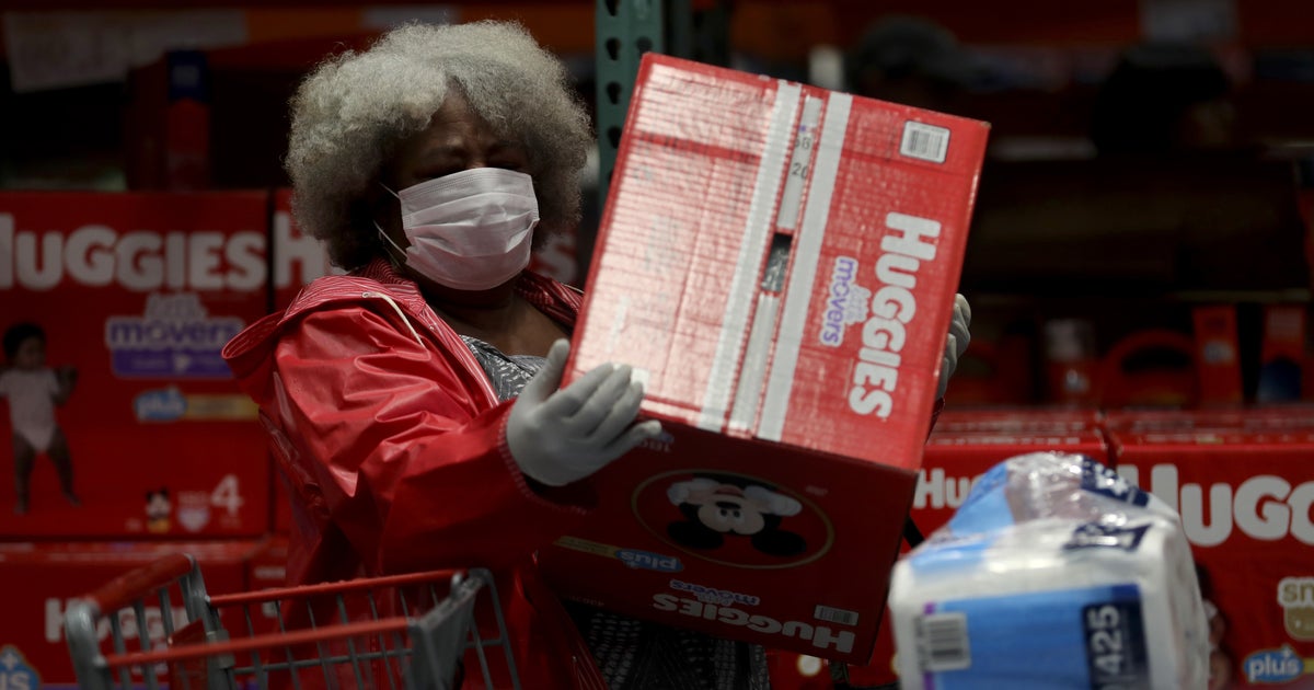 OC Organizations Distribute Free Diapers In Santa Ana CBS Los Angeles