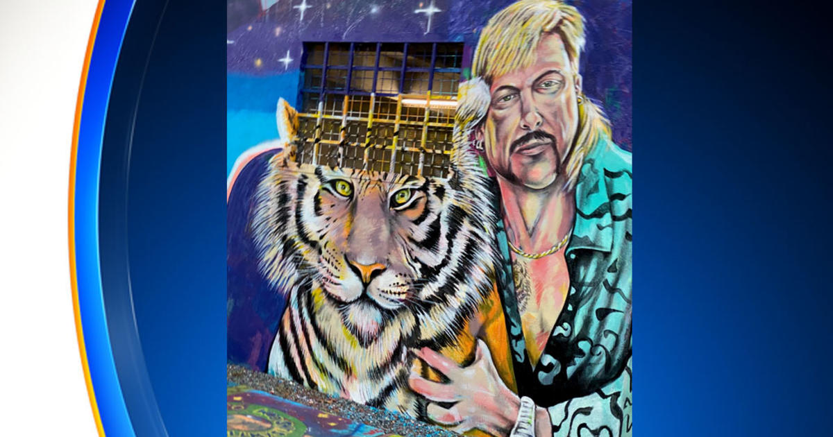 Tiger King Joe Exotic Portrait - Vivia Print