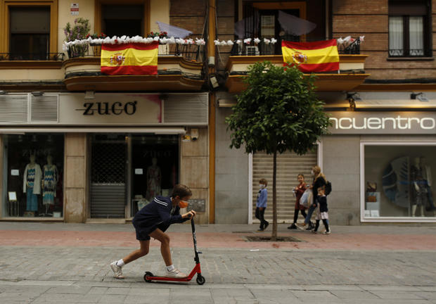 Spain Allows Children To Go Outside, Easing Lockdown Rule 