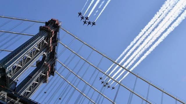 cbsn-fusion-navy-blue-angels-and-air-force-thunderbirds-give-salute-in-the-sky-for-essential-workers-thumbnail-476951.jpg 