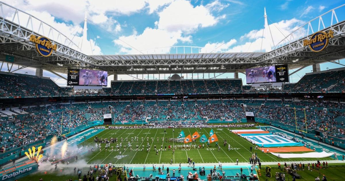 Miami Dolphins will allow fans to be in attendance for home opener