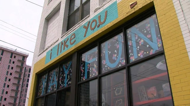 I-like-you-storefront.jpg 