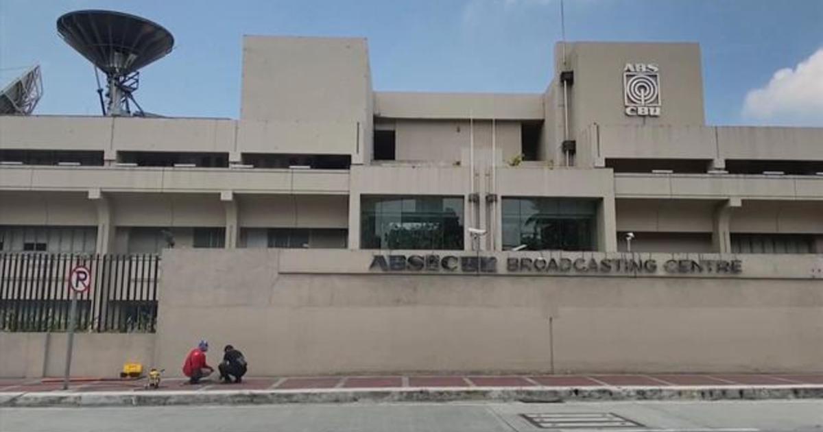 Philippines Biggest Broadcaster Ordered Off The Air - CBS News