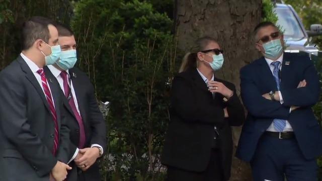 cbsn-fusion-white-house-directs-staff-to-wear-face-masks-in-the-west-wing-thumbnail-483127-640x360.jpg 