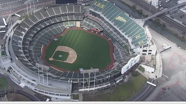 oakland-coliseum.jpg 