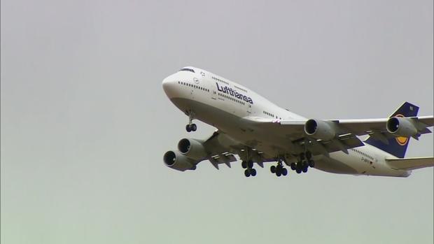 airplane luftansa Lufthansa 